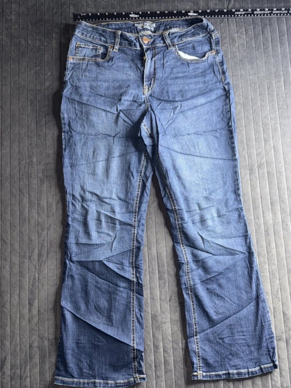 Maurices Women 13/14 REG Straight Leg Denim Jeans